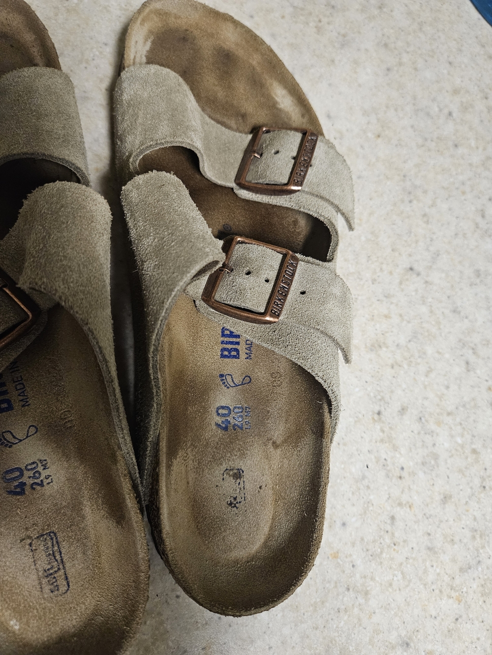 Birkenstock Men’s 7.5, Women's 9.5 Suede Two-strap Sandal in Taupe - Picture 4 of 5